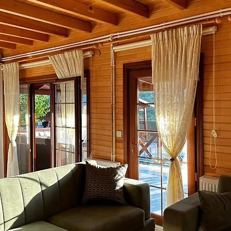 Sile Ahsap Havuzlu Ahmetli