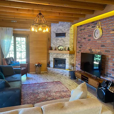 Sile Ahsap Havuzlu Villa