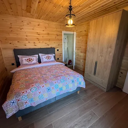 Sile Ahsap Havuzlu Villa