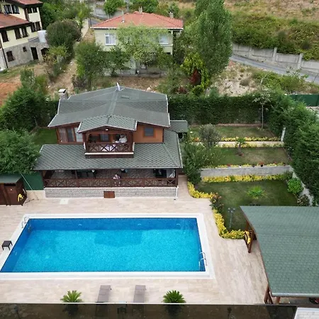 Villa Sile Ahsap Havuzlu