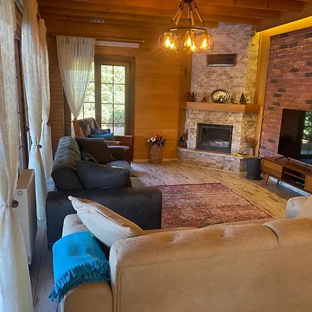 Sile Ahsap Havuzlu Villa Ahmetli